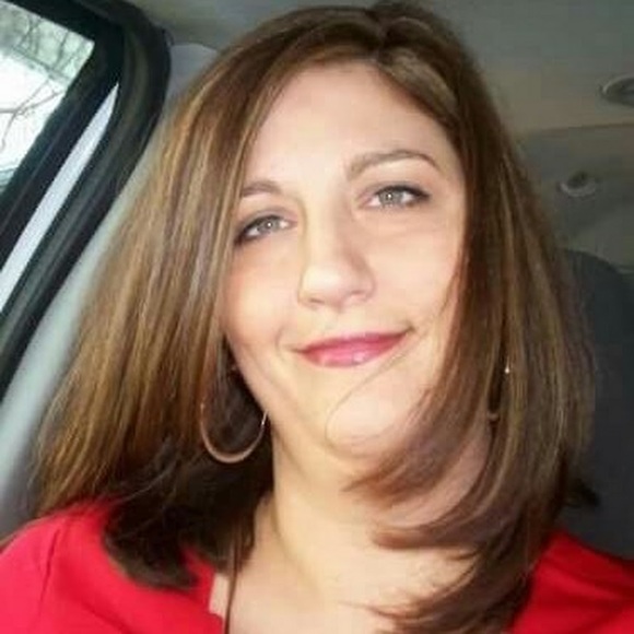 Meet your Posher, Candy - Picture 1 of 1